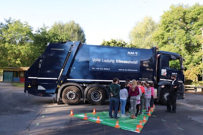 Alba testet vollelektrisches Müllauto in Braunschweig