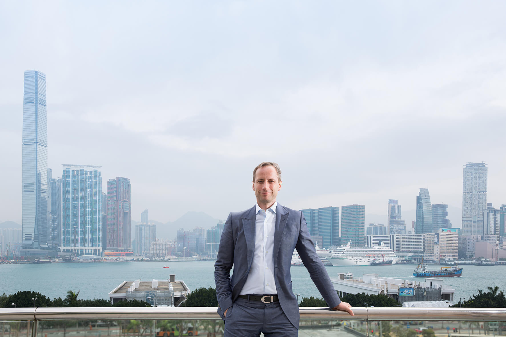 2015_Hongkong_ALBA_Group_Axel_Schweitzer