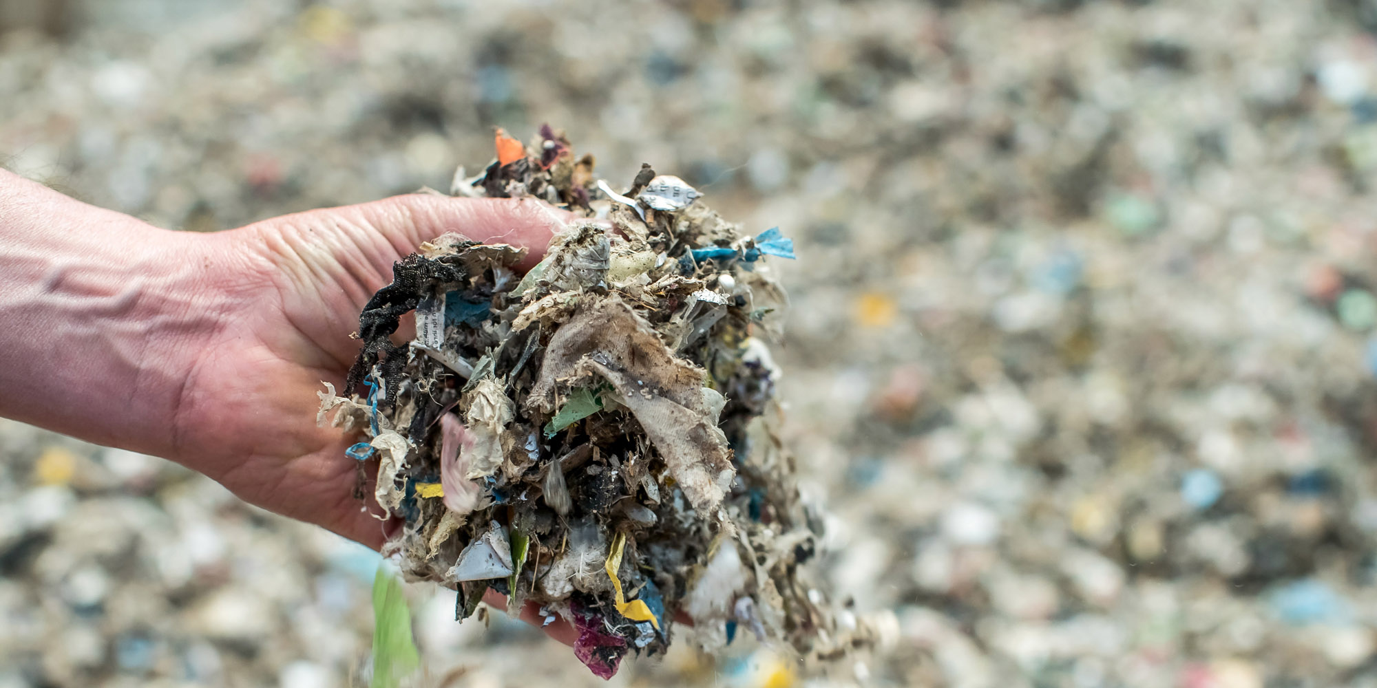 Aus Resteabfällen Grüne Kohle gewinnen Ersatzbrennstoff