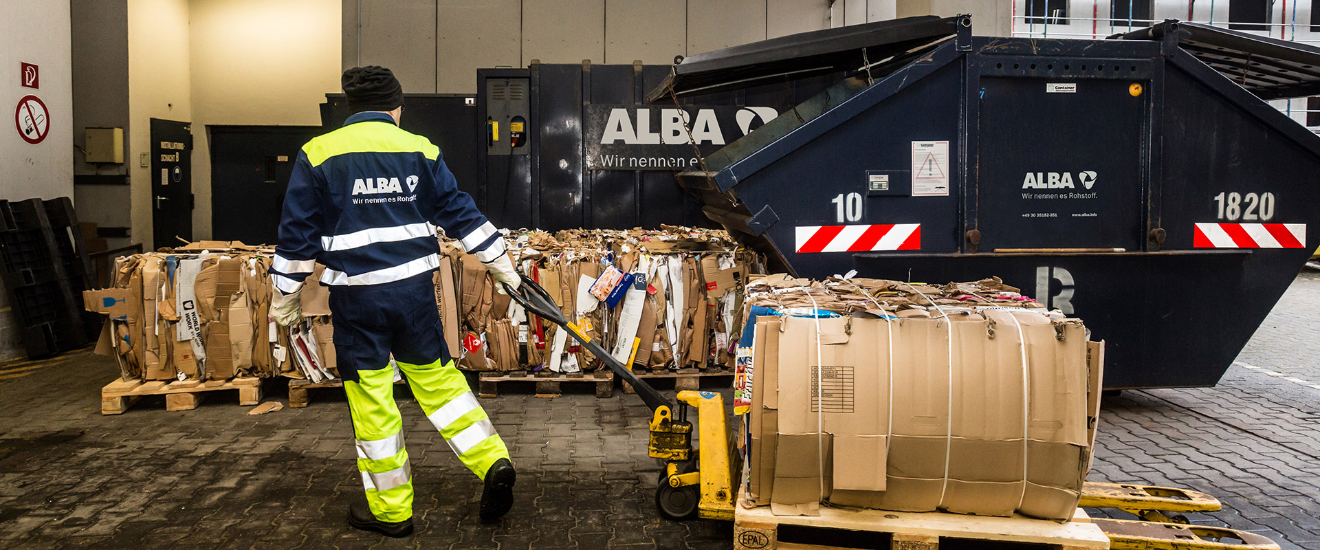 ALBA - Papierrecycling jeder Art alba-group-Rohstoffhandel-altpapier-full-image