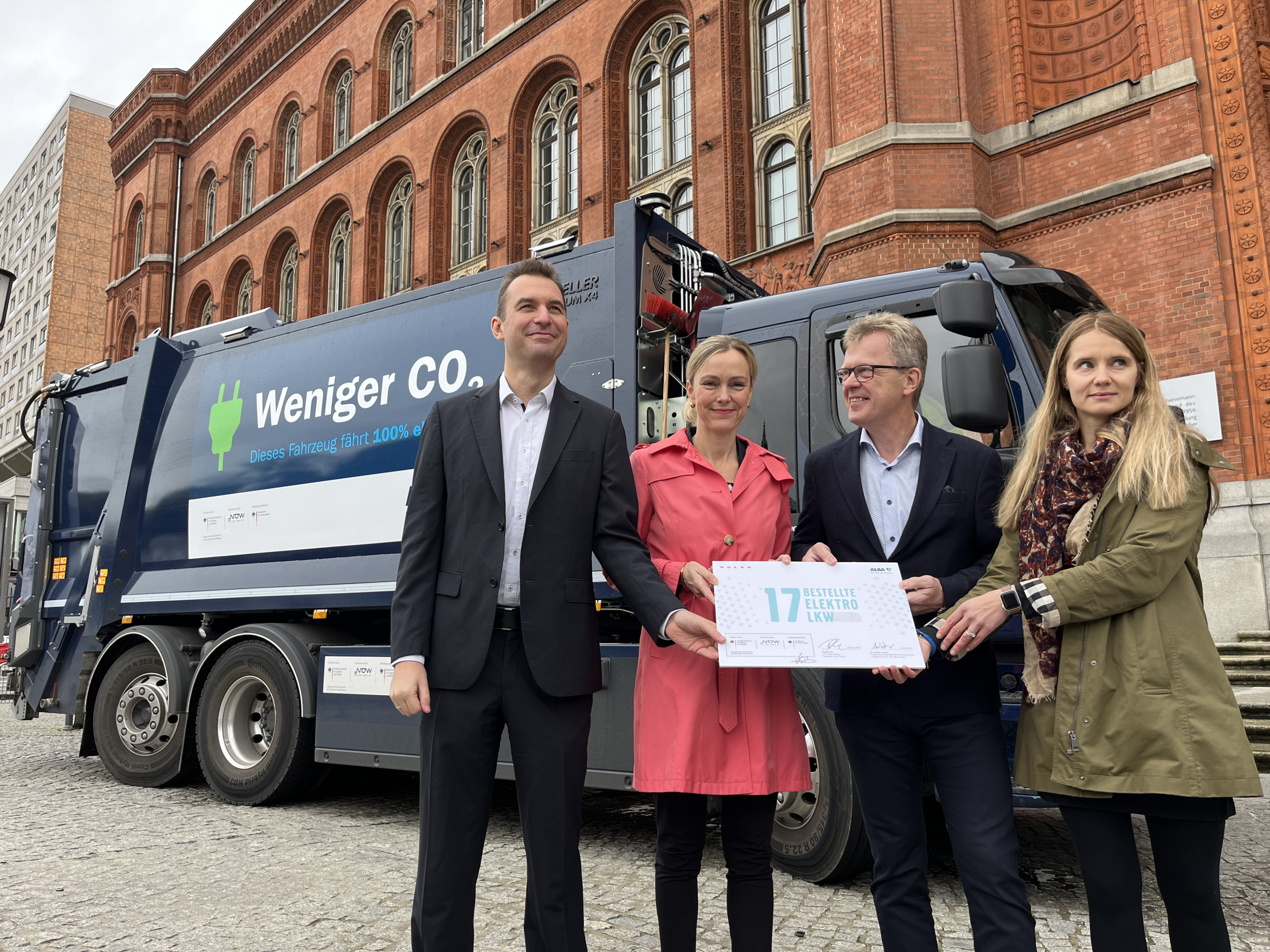 ALBA und Volvo Trucks festigen Kooperation für mehr Klimaschutz